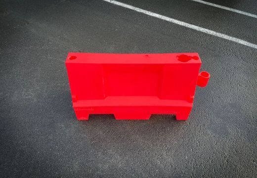 Barrier rood - Watergevuld 