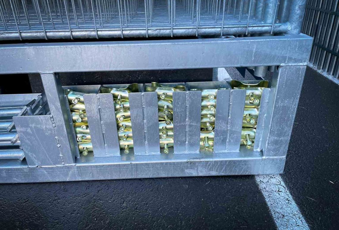 Combipallet | Event | Mobi | Close-up Klemmen