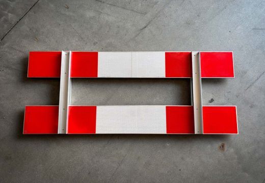 schrikhekplanken enkelzijdig bedrukt 1,5m lengte