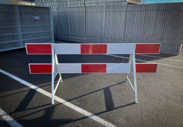Schrikhek 2,5m aluminium dubbelzijdig bedrukt Schrikhek 2,5m aluminium dubbelzijdig bedrukt